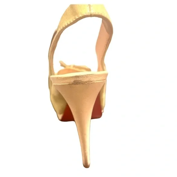 Barely worn Louboutin Jefferson Plato 140 suede/cervo heel toe in yellow sz. 38‌ - Picture 7 of 13